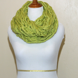 key-lime-arm-knit-scarf3_55479672539_l